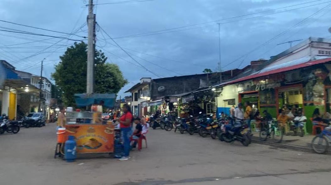 el-cierre-de-un-carril-de-una-v-a-en-la-40-genera-molestias-guaviare