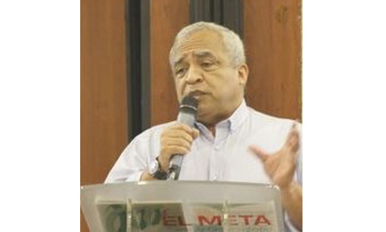 Secretario de Educación de Guainía, Bilialdo Tello Toscano
